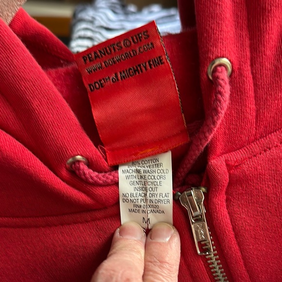 Red Snoopy Hoodie & Matching Pants - Picture 5 of 10